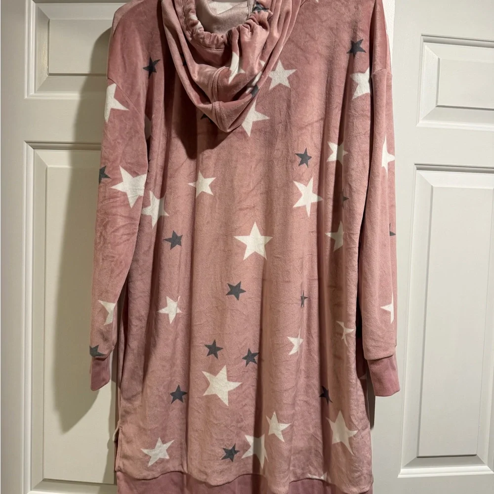 Simply Vera Vera Wang Pink Star Hoodie - Picture 3 of 3